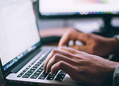 広告代理の画像